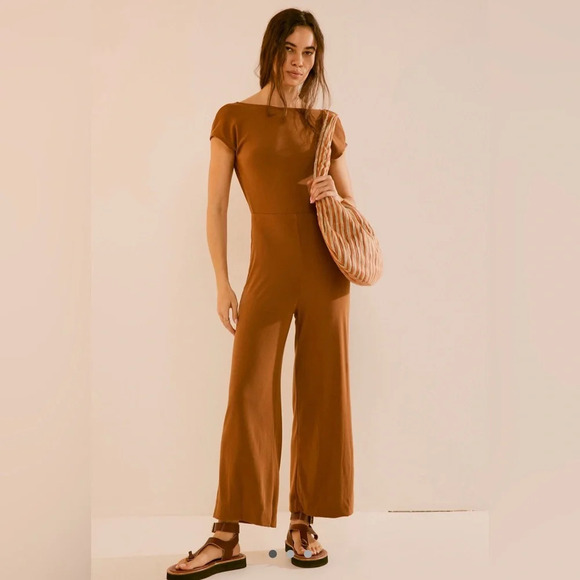 NWT Free People Onesie Willow Jumpsuit beautiful cinnamon color RARE SOLD OUT XL - Picture 1 of 5